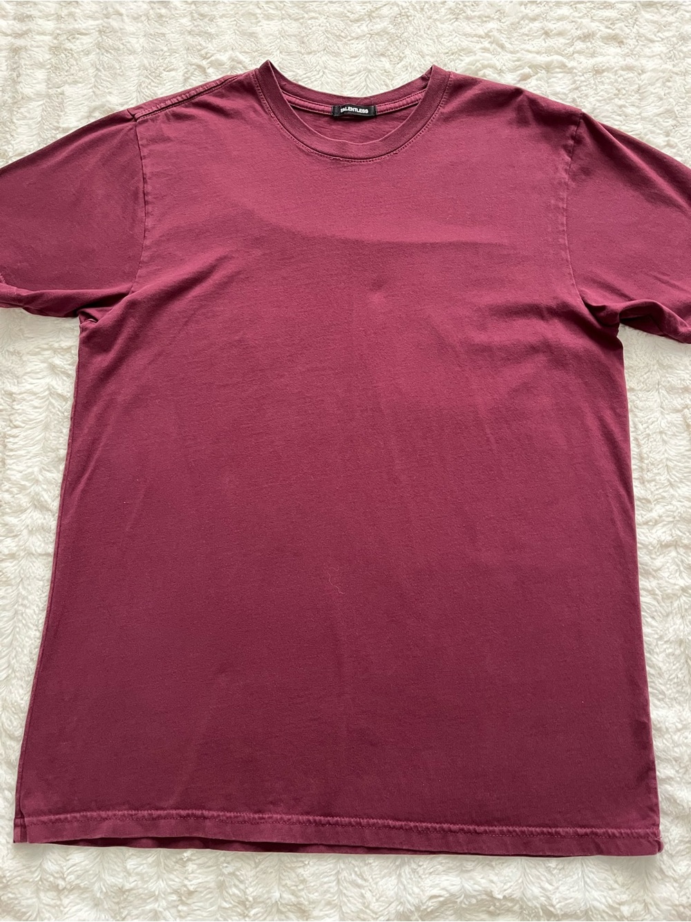 TALENTLESS Short Sleeve Crew Tee in Burgundy (Size L)